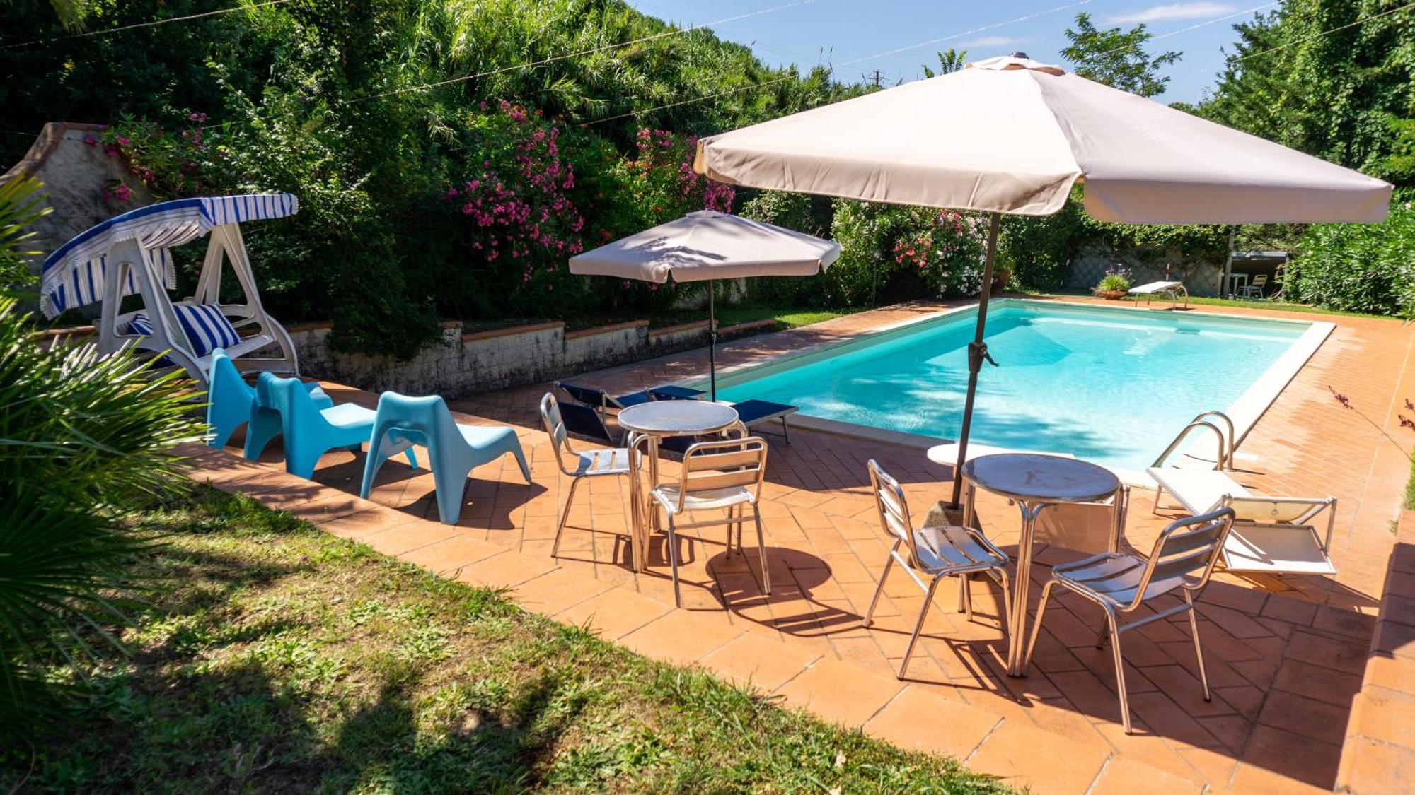 Villa Nerone B&B Lorenzana Luaran gambar
